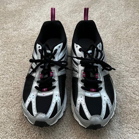 Nike Shoes - Nike women’s running shoes